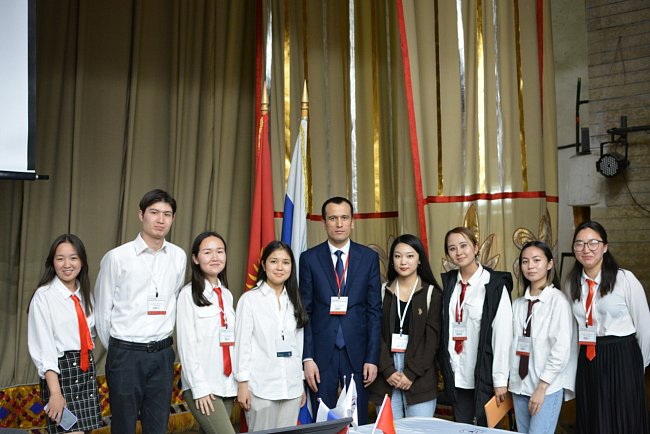 The KRSU hosted «Dialogues on Internal Medicine»